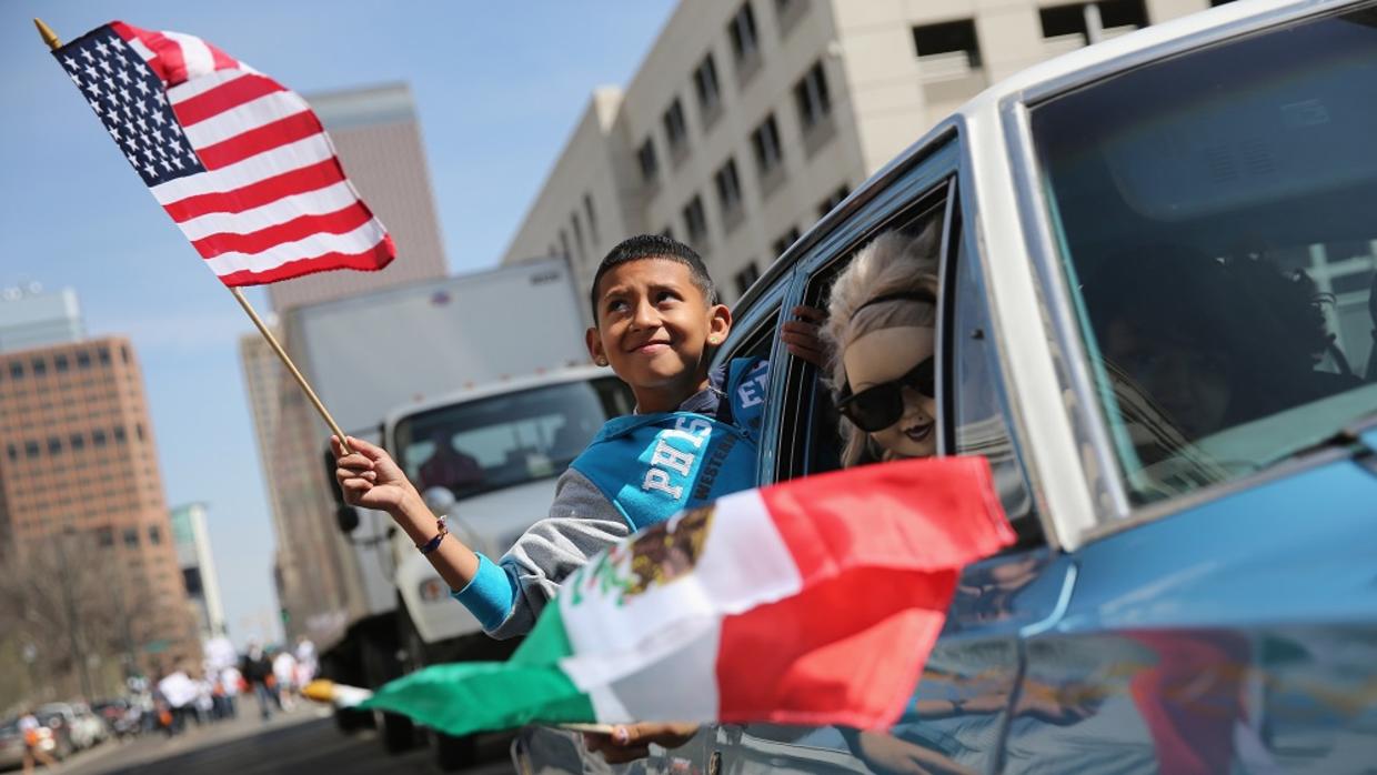 Porqué en Estados Unidos Celebran más que en México el 5 de Mayo? | BC  Reporteros