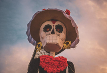 Anuncian desfile del día de muertos en Tijuana